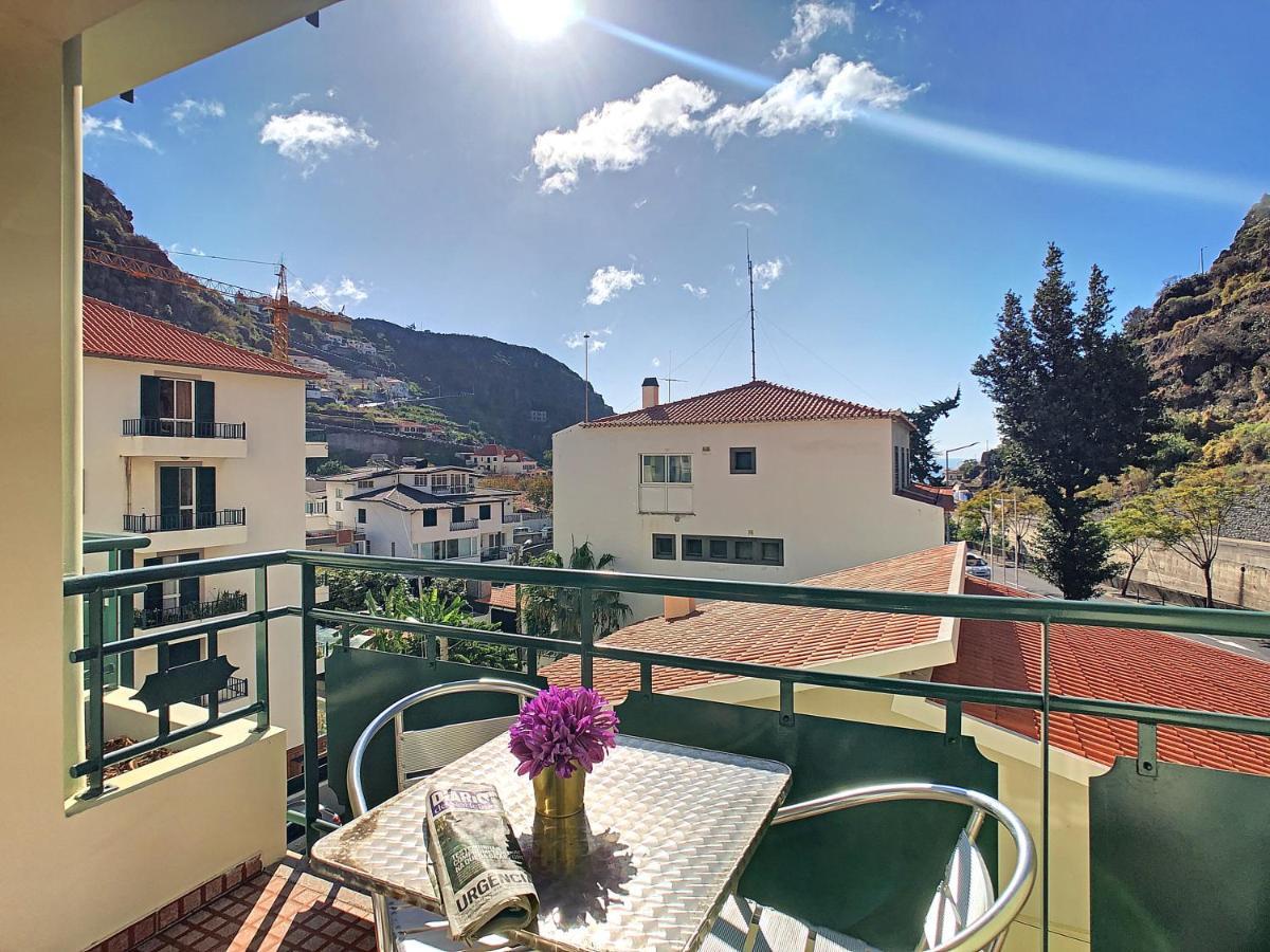 Sea N' Sun Apartment By Lovelystay Ribeira Brava Ngoại thất bức ảnh