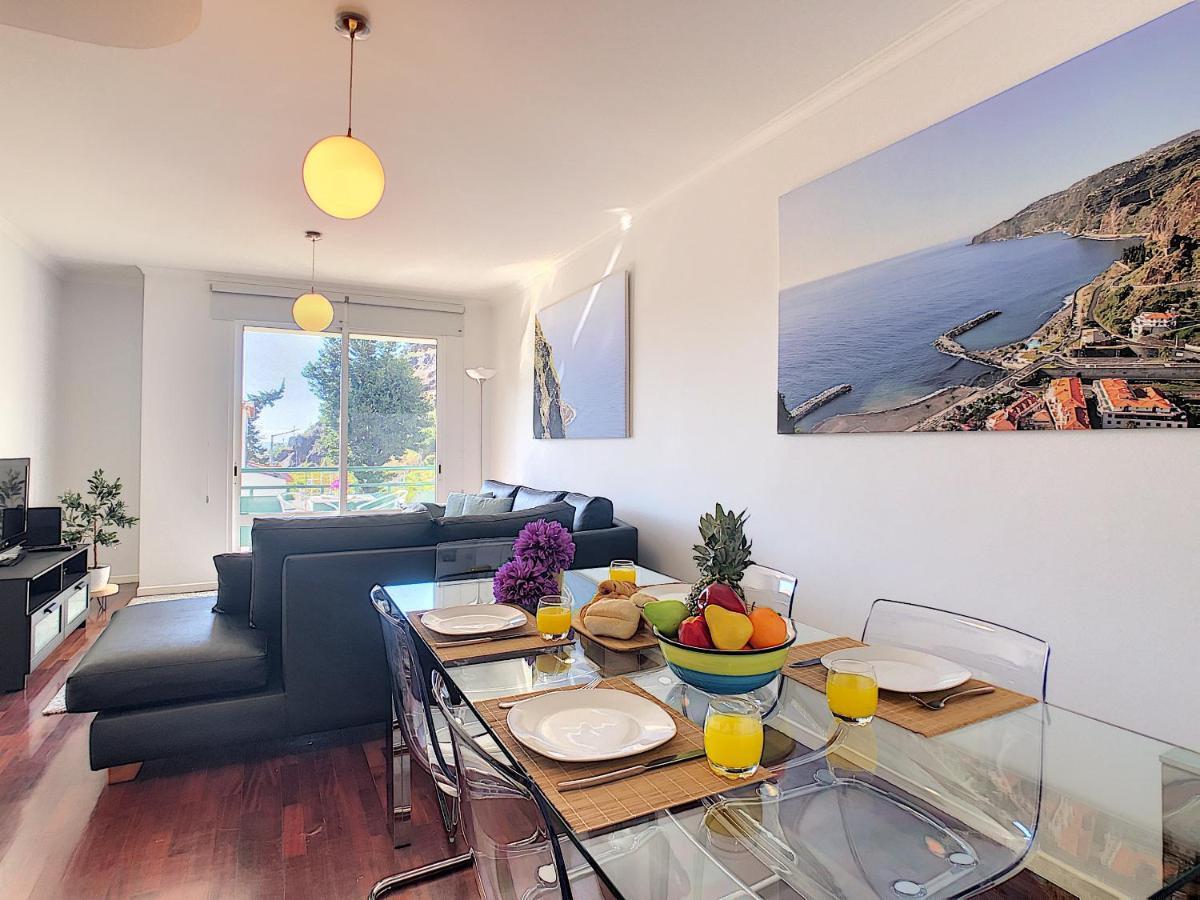 Sea N' Sun Apartment By Lovelystay Ribeira Brava Ngoại thất bức ảnh